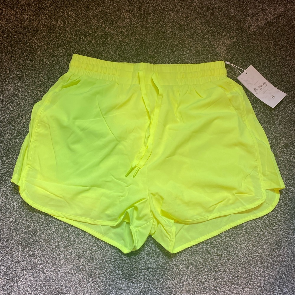 Buff bunny flo V2 shorts